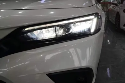 Honda Civic 2023, 17300 км, за 14577 USD - фото 8