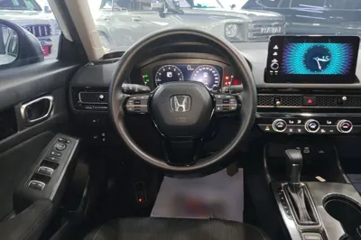 Honda Civic 2023, 17300 км, за 14577 USD - фото 13