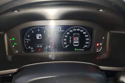 Honda Civic 2023, 17300 км, за 14577 USD - фото 14