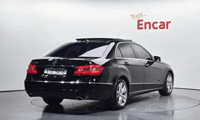 Mercedes-Benz E-Class 2013, 210194 км, за 3612.72 USD