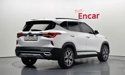Kia Seltos 2020, 50246 км, за 11421.82 USD