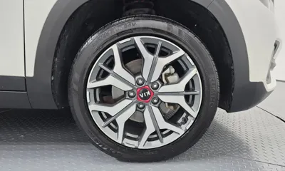 Kia Seltos 2020, 50246 км, за 11421.82 USD - фото 21