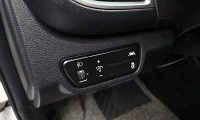 Kia Seltos 2020, 50246 км, за 11421.82 USD - фото 27
