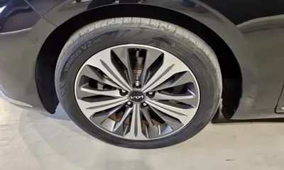 Kia K8 2022, 53752 км, за 17682.1 USD