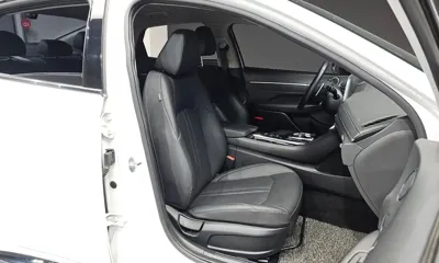 Hyundai Sonata 2022, 141349 км, за 14434.82 USD - фото 26