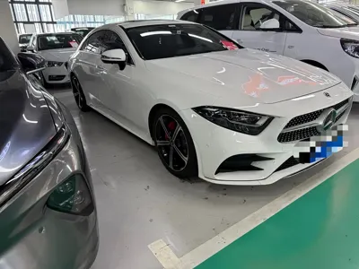Mercedes-Benz CLS 2020, 90000 км, за 30050.28 USD