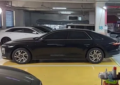 Hyundai Grandeur 2023, 69691 км, за 4726.27 USD