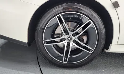 Mercedes-Benz E-Class 2024, 42263 км, за 46479.86 USD