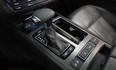 Hyundai Genesis 2016, 128020 км, за 4726.27 USD - фото 9
