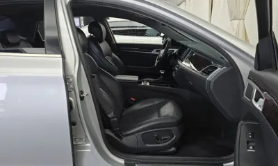 Hyundai Genesis 2016, 128020 км, за 4726.27 USD - фото 26