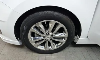 Kia Canival 2018, 130454 км, за 11160.01 USD