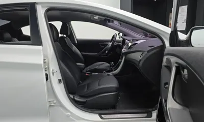 Hyundai Avante 2016, 164602 км, за 3612.72 USD - фото 10