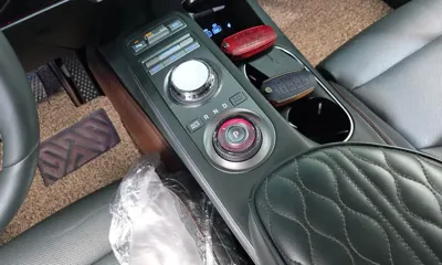 Genesis GV70 2023, 31869 км, за 28977 USD - фото 9