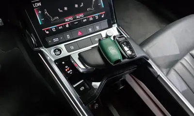 Audi e-tron 2022, 68149 км, за 29217.37 USD - фото 9