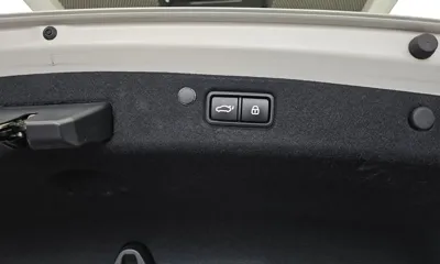Hyundai Grandeur 2020, 171949 км, за 11074.92 USD - фото 34