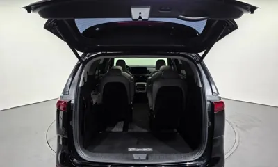 Kia Canival 2021, 130990 км, за 18183.01 USD - фото 20
