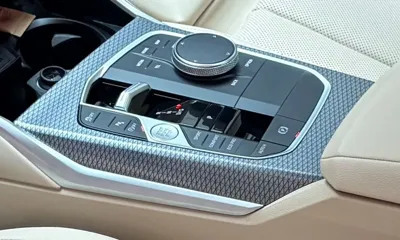 BMW 3-Series 2023, 23821 км, за 26913.48 USD - фото 8