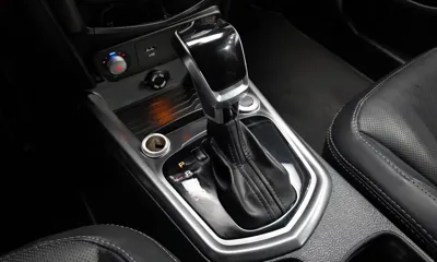KG_Mobility_Ssangyong TIBOLI 2019, 97580 км, за 5565.27 USD - фото 9