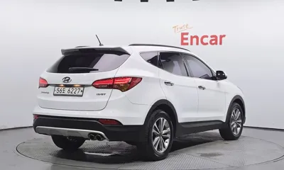 Hyundai Santafe 2015, 130736 км, за 6043.09 USD