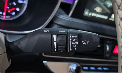 Genesis G70 2020, 49612 км, за 15864.63 USD - фото 31