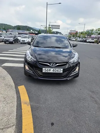 Hyundai Avante · 2015 год