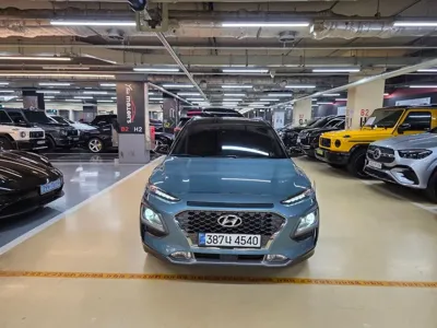 Hyundai Kona 2018, 39900 км, за 10108.97 USD