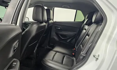 ChevroletGMDaewoo Trax 2018, 140122 км, за 4228.61 USD - фото 13