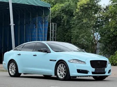 Jaguar XJ 2017, 71000 км, за 16201.99 USD