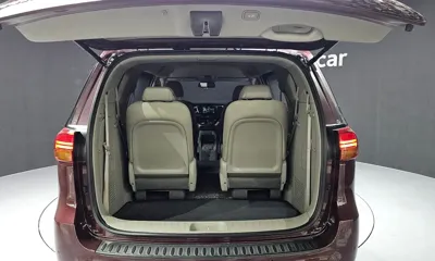 Kia Canival 2015, 168388 км, за 4923.2 USD - фото 17
