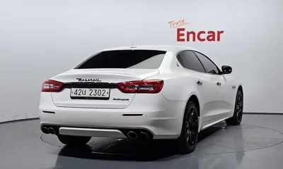 Maserati Quattroporte 2017, 117568 км, за 16749.86 USD