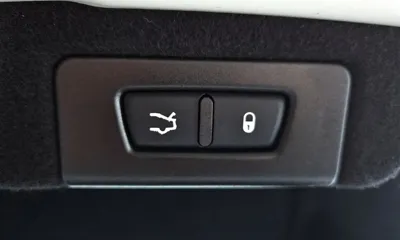 Maserati Quattroporte 2017, 117568 км, за 16749.86 USD - фото 20