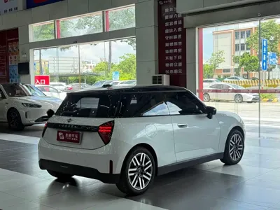 MINI MINI COOPER EV 2025, 2800 км, за 18710.5 USD