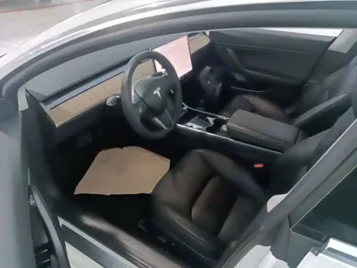 Tesla Model 3 2020, 69500 км, за 16524.11 USD - фото 15