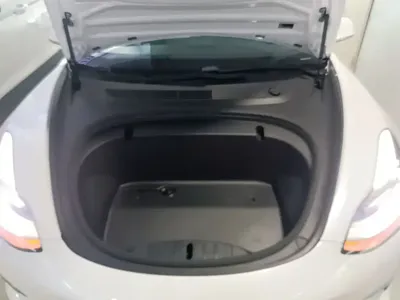 Tesla Model 3 2020, 69500 км, за 16524.11 USD - фото 20