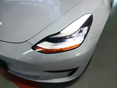 Tesla Model 3 2020, 69500 км, за 16524.11 USD - фото 24