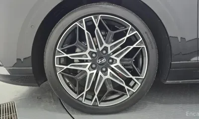 Hyundai Grandeur 2023, 52816 км, за 26997.16 USD