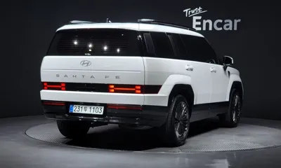Hyundai Santafe 2025, 4676 км, за 27677.57 USD