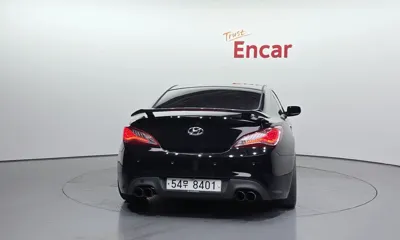 Hyundai Genesis 2012, 128553 км, за 6039.12 USD