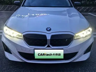 BMW i3 2022, 69000 км, за 18069.1 USD