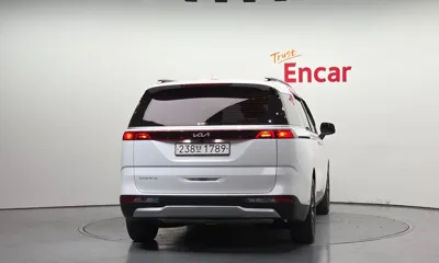 Kia Canival 2023, 71864 км, за 15436.15 USD