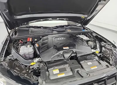 Audi Q7 2023, 88665 км, за 37088.09 USD