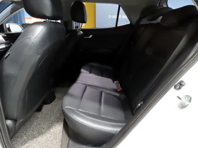 Kia Stonic 2018, 180137 км, за 4266.77 USD - фото 12