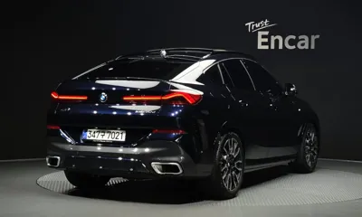 BMW X6 2026, 6378 км, за 86979.1 USD