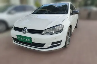 Volkswagen Golf · 2017 год