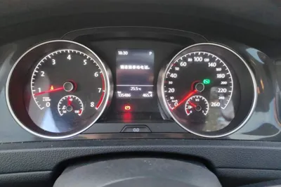 Volkswagen Golf 2017, 135400 км, за 6613 USD - фото 11