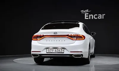 Hyundai Grandeur 2019, 129173 км, за 12143.89 USD