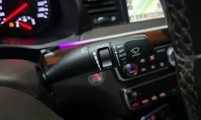 Kia K7 2017, 121458 км, за 7003.63 USD - фото 17