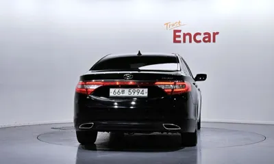 Hyundai Grandeur 2012, 102399 км, за 3472.5 USD
