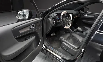 Volvo XC40 2022, 41558 км, за 31180.26 USD - фото 10