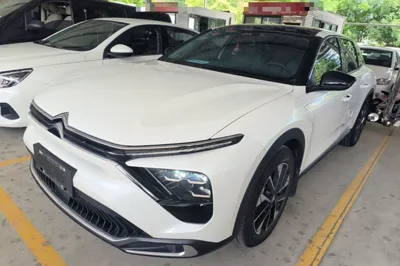Citroen C5 X · 2024 год